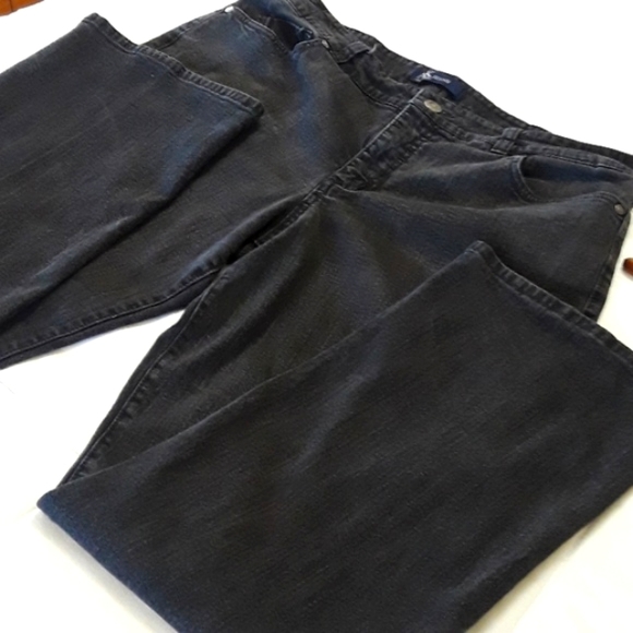 Ann Klein Jeans Sz 16 Black Boot Cut Jeans - Picture 7 of 8